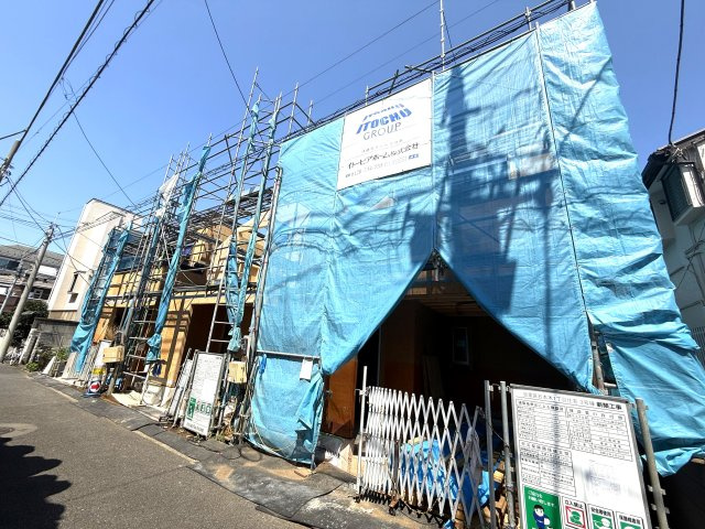 【外観】 | 【仲介手数料６５０万円が無料！】■祐天寺駅５分■ホテル風の家 | 諸費用６５０万円ＯＦＦキャンペーン！
決算キャンペーン中！
家計応援サービスの限界に挑戦中！
■祐天寺駅５分
■ＬＤＫの天井が吹抜け
■タイル等をふんだんに採用したホテル風の建物