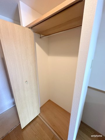 フィレンツェ　仲介手数料無料の収納
