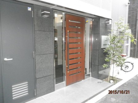 MAISON ASAKUSA G2のエントランス