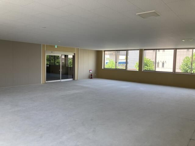 足立区西新井本町２丁目の店舗事務所の内装