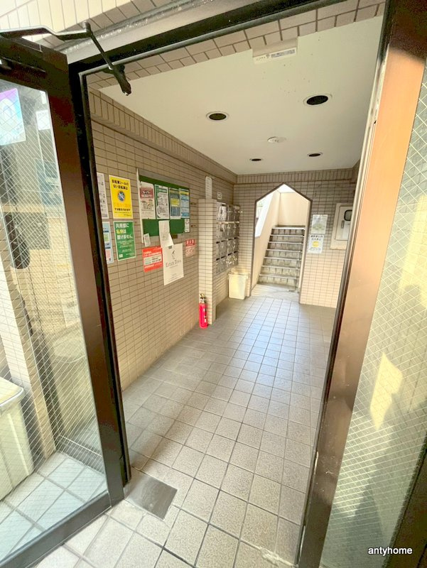 シャトー玉川第一　仲介手数料無料のロビー