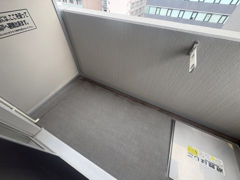 エスリード江坂垂水町のバルコニー