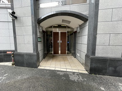 エステムプラザ梅田・中崎町Ⅱのエントランス