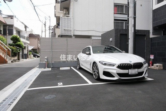 ソルテラス都島テソロの駐車場