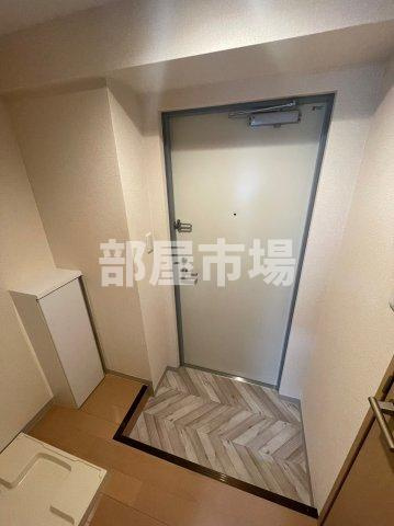 ラヴィエント三ノ輪パークサイドの玄関
