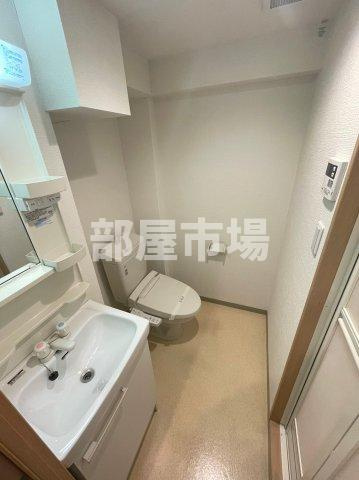 ラヴィエント三ノ輪パークサイドの洗面所