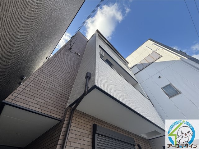 明石市西新町３丁目のアパートの外観