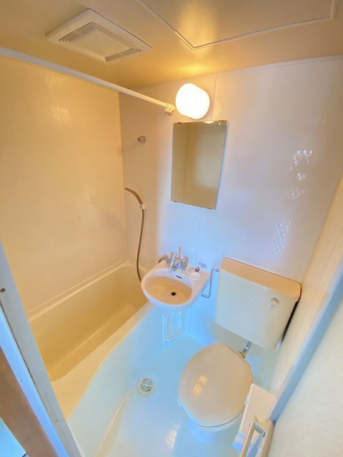 尼崎市塚口本町２丁目の賃貸マンションの浴室