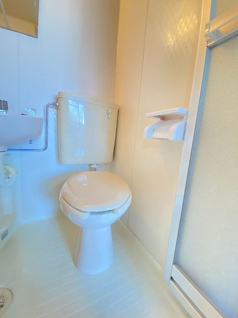 尼崎市塚口本町２丁目の賃貸マンションのトイレ