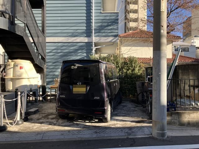 豊島区千早１丁目の店舗一部の駐車場