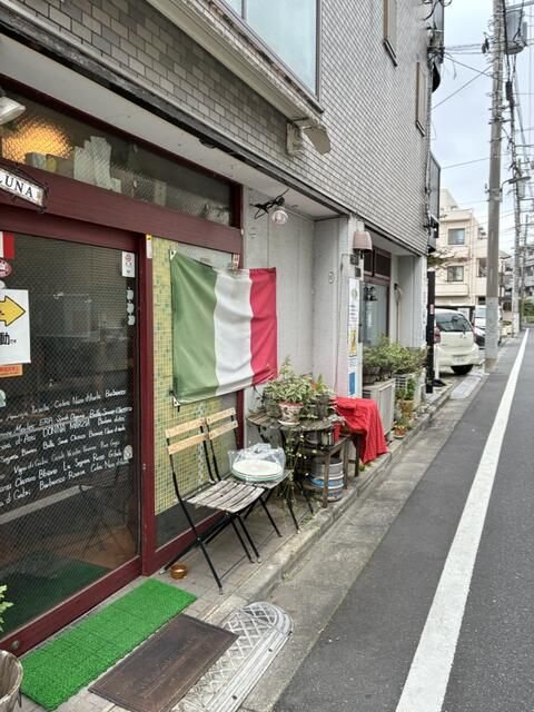 豊島区千早１丁目の店舗一部の外観