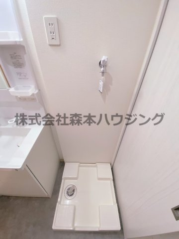 【設備】 | 　LIX大和田駅前 | 室内洗濯機置き場です