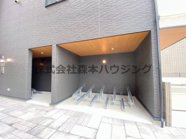 【その他共用部分】 | 　LIX大和田駅前 | 駐輪場です