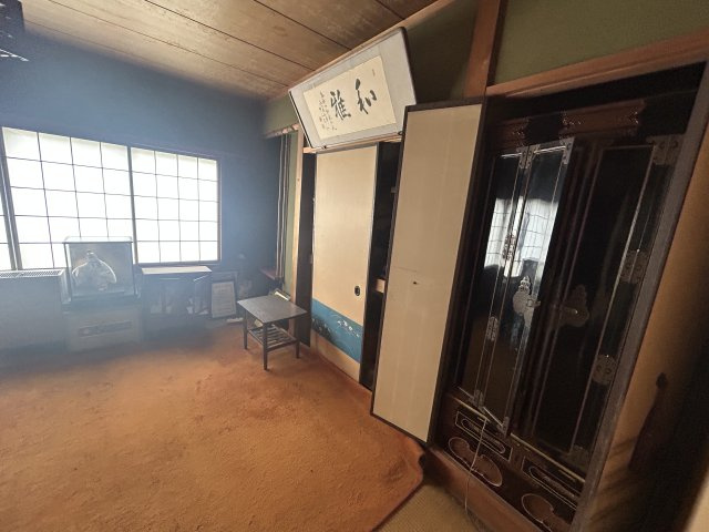 石川県金沢市扇町　～浅野川近くの歴史と落ち着きを感じる文化的な住環境～の和室|来客時にも便利な和室付き
