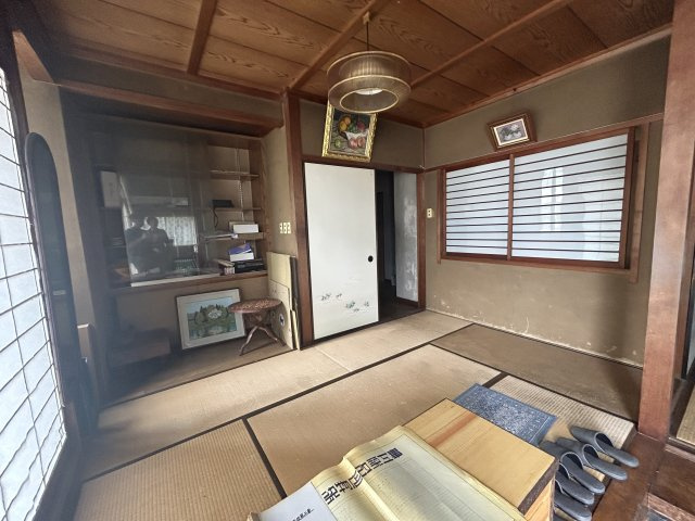石川県金沢市扇町　～浅野川近くの歴史と落ち着きを感じる文化的な住環境～の和室|くつろぎの場として、客間として、様々なシーンで活躍する和室です