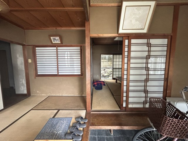 石川県金沢市扇町　～浅野川近くの歴史と落ち着きを感じる文化的な住環境～の和室|和室です