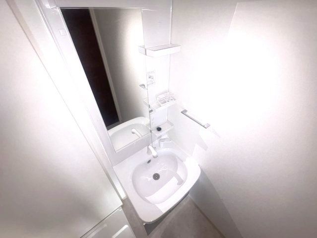 Laviere ESAKAの独立洗面台