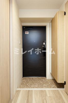 サクラス五反田の玄関