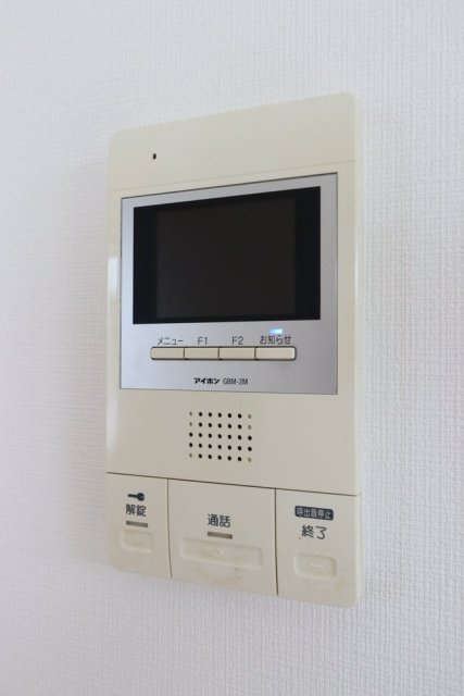 リテラス目黒三丁目のセキュリティ|モニター付オートロック