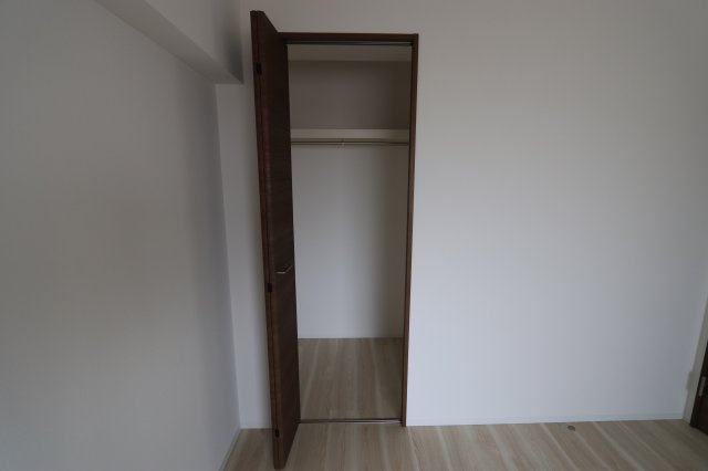 レジデンス光和Ⅱの収納|※同施工の別部屋のお写真です。内装は現況優先とさせていただきます。