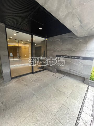 グランドコンシェルジュ蔵前のエントランス