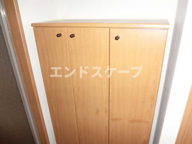 エクシードの収納|下駄箱
高崎、前橋のお部屋探しはエンドスケープまで！お客様の理想お聞かせ下さい♪