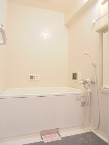 若山ガーデンヒル　Ａ棟の浴室|日々の疲れを癒すお風呂付です