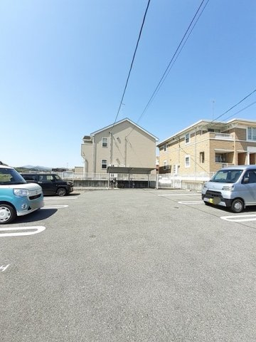 ＨＡＹＡＴＥの駐車場|駐車スペースもあります
