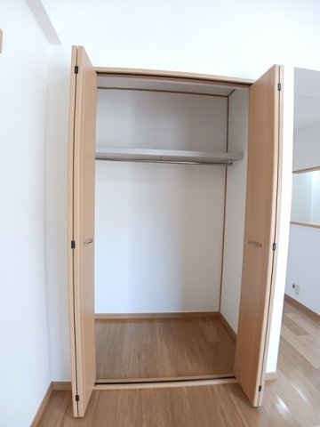 クイーンズ・コートの収納|たっぷりとした収納スペースです