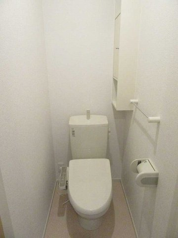 リバーサイドレジデンスＣのトイレ|清潔感のあるトイレです