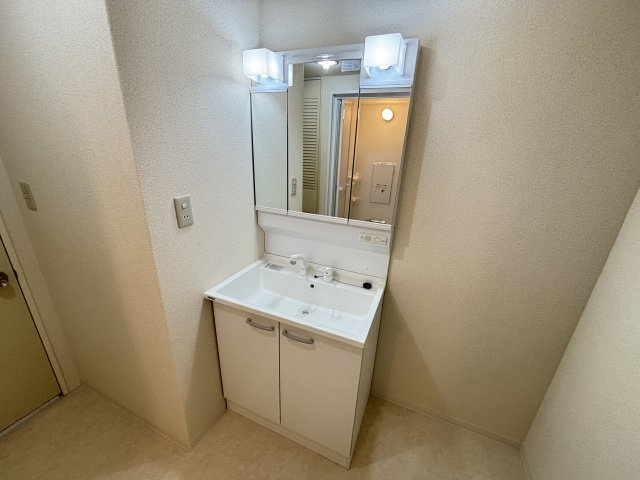 嬉しい独立洗面台★