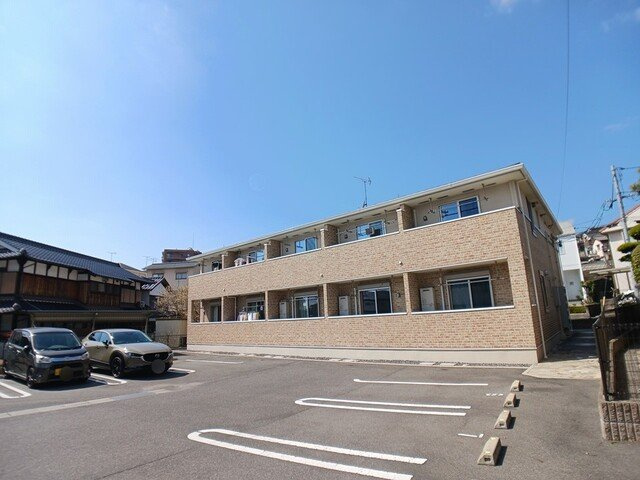プラシードの外観|外はこのようになっています