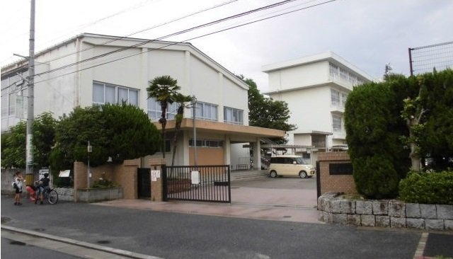 カーサ　グラシオッソ　祇園　Ｂの周辺|祇園小学校まで1000m