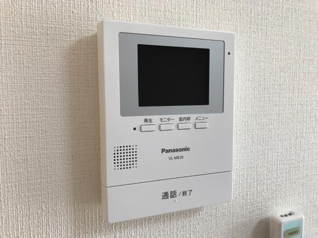 ムーンリバーBの内装|カメラ付インターホン
