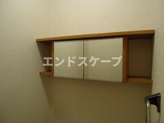ガーデンヒルの収納|トイレ収納
高崎、前橋のお部屋探しはエンドスケープまで！お客様の理想お聞かせ下さい♪