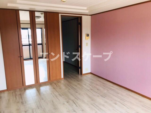 ガーデンヒルの居間・リビング|洋室
高崎、前橋のお部屋探しはエンドスケープまで！お客様の理想お聞かせ下さい♪