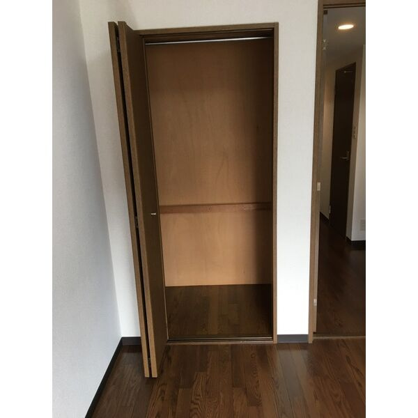 エスポワール亀島の収納