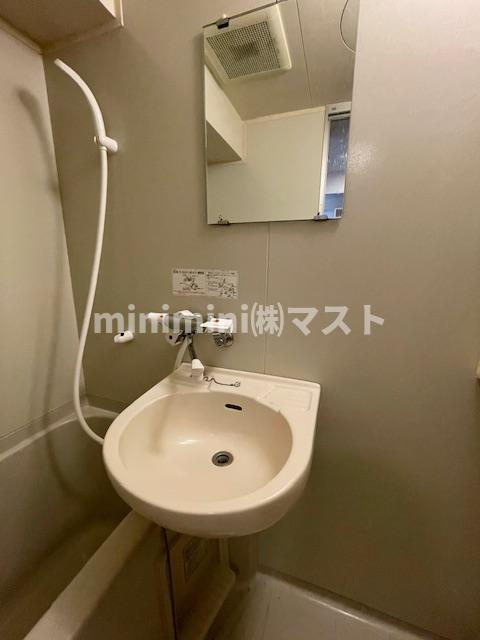 プレサンス内本町の洗面所