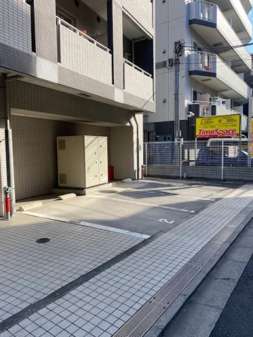 ＫＤＸレジデンス入谷の駐車場