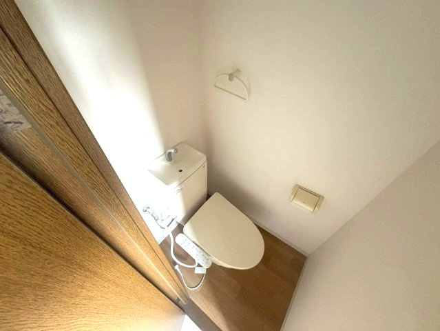 アーサー永井のトイレ