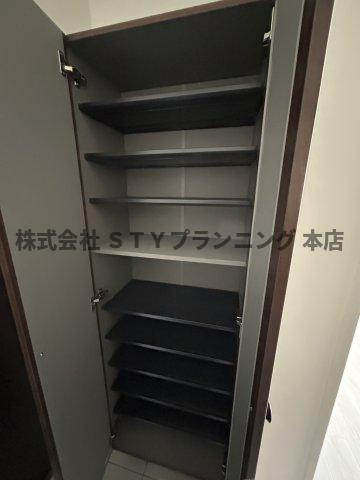 仲介手数料０円！リュミアン堀田テラスの収納