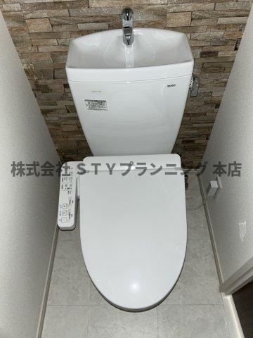 仲介手数料０円！リュミアン堀田テラスのトイレ