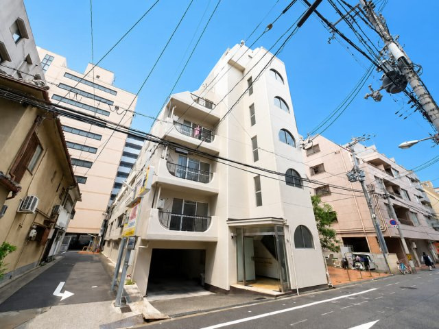BraTTo長堀橋駅前（フルリノベ済み）