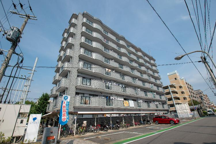 マンハイム板付の外観