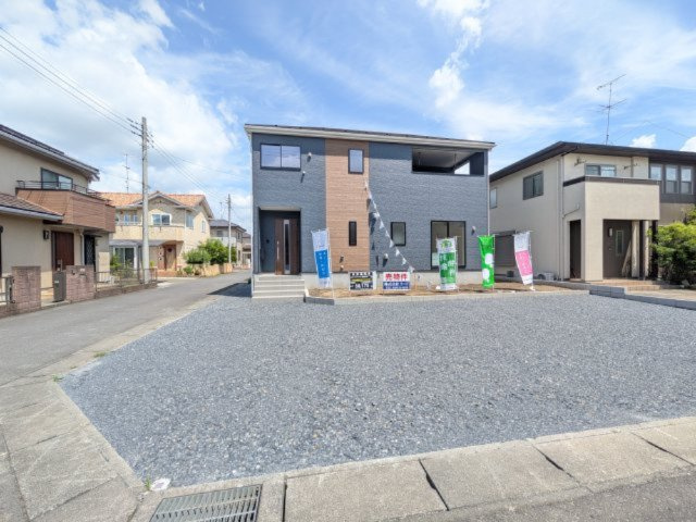 下妻市鬼怒第7　1号棟の外観