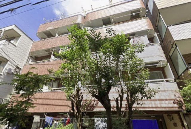 BraTTo三軒茶屋クリスタル