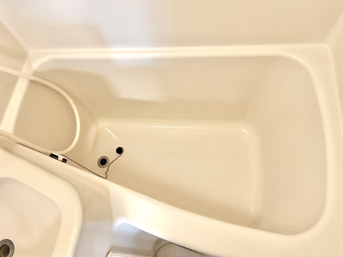 BraTTo三軒茶屋クリスタル