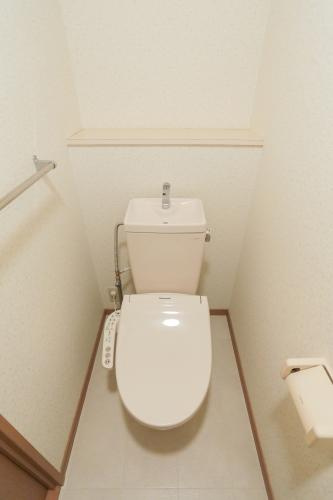 ルミエール諸岡のトイレ