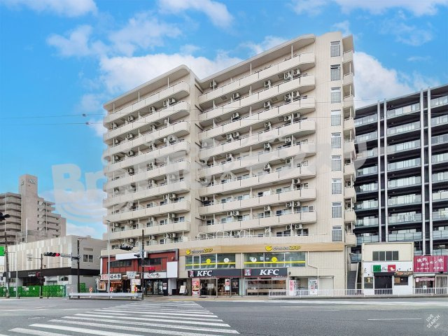 BraTTo日ノ出町駅前の画像