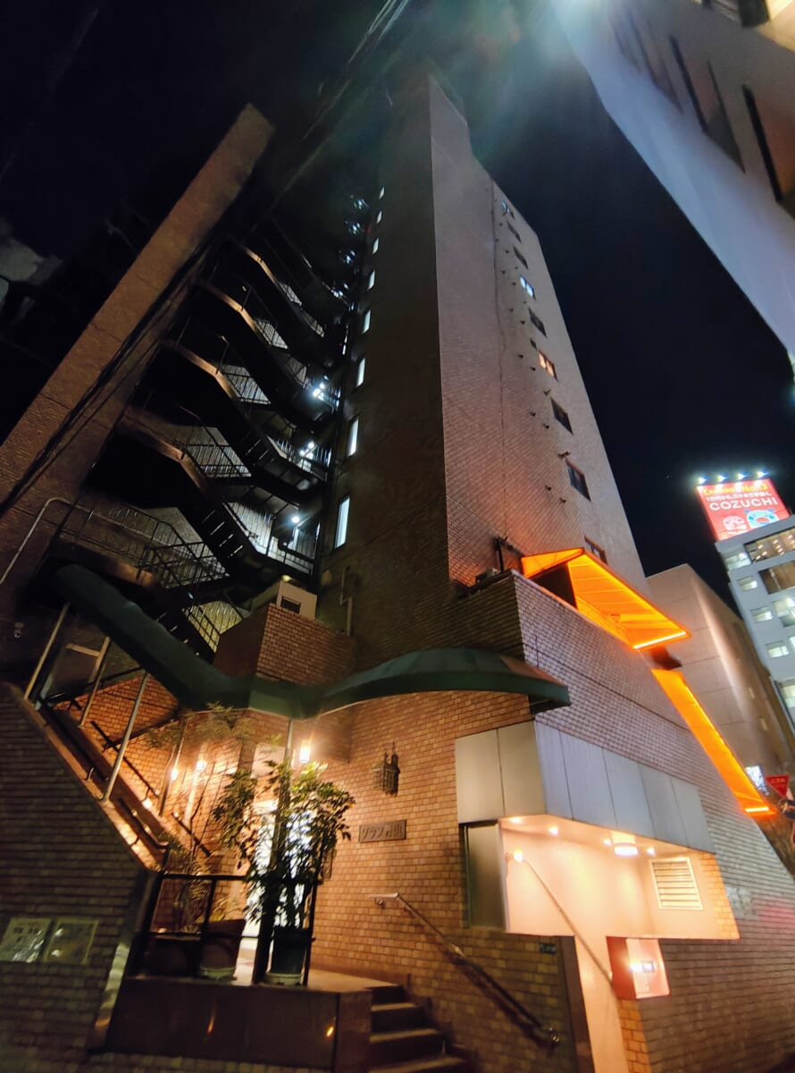BraTTo青山グラン